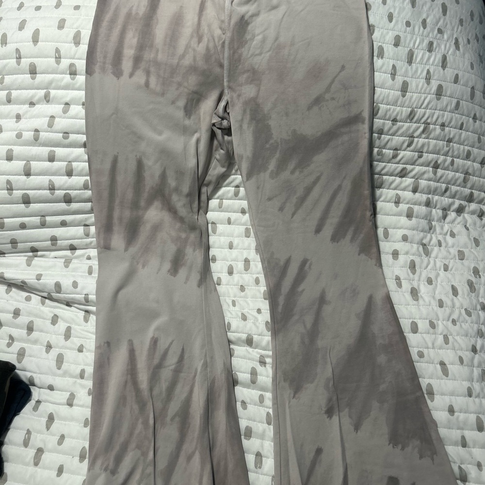 Victoria’s Secret Pink Gray Tie Dye Crossover Flare Leggings XXL